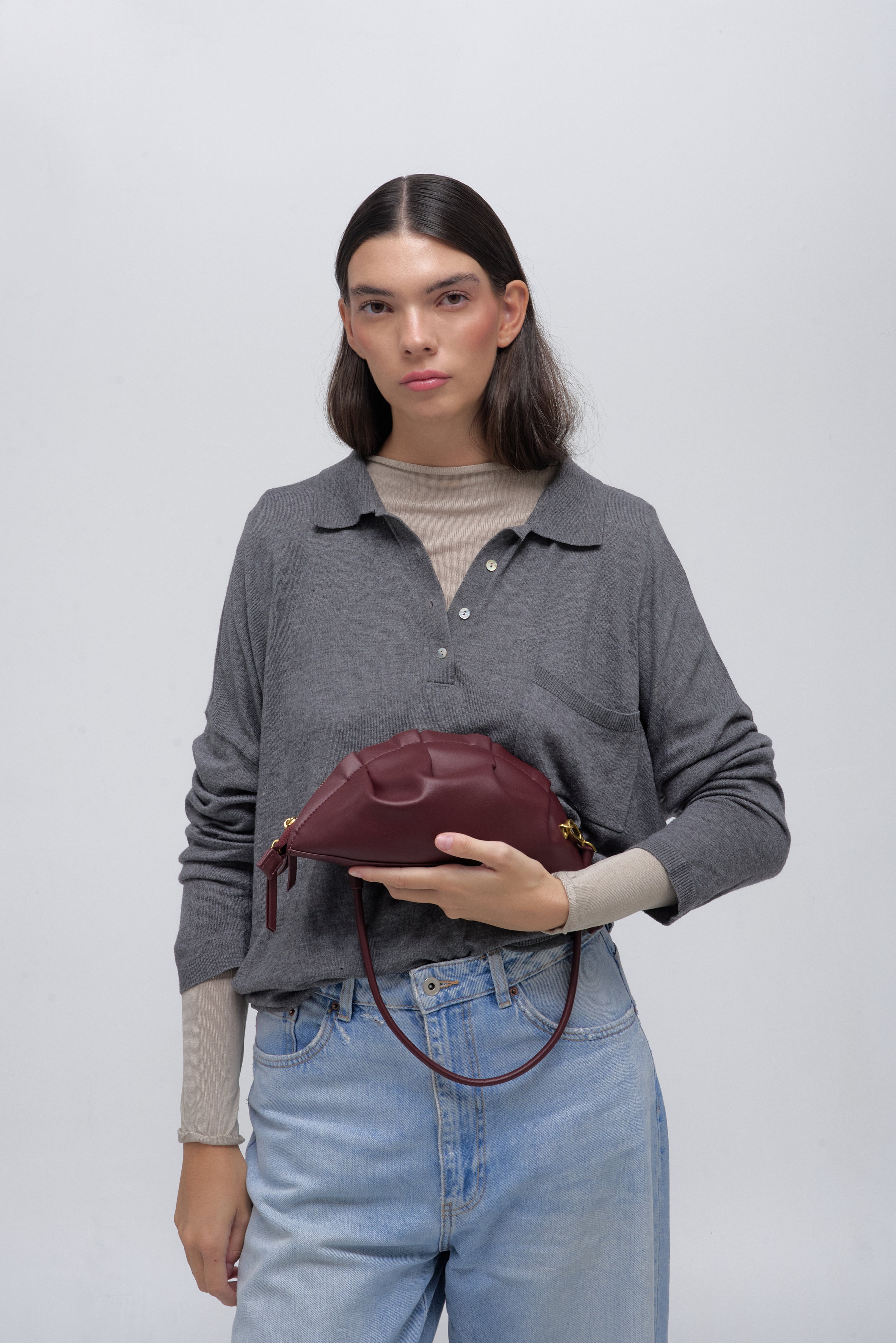 Bolso Gyoza Mediano Burdeos