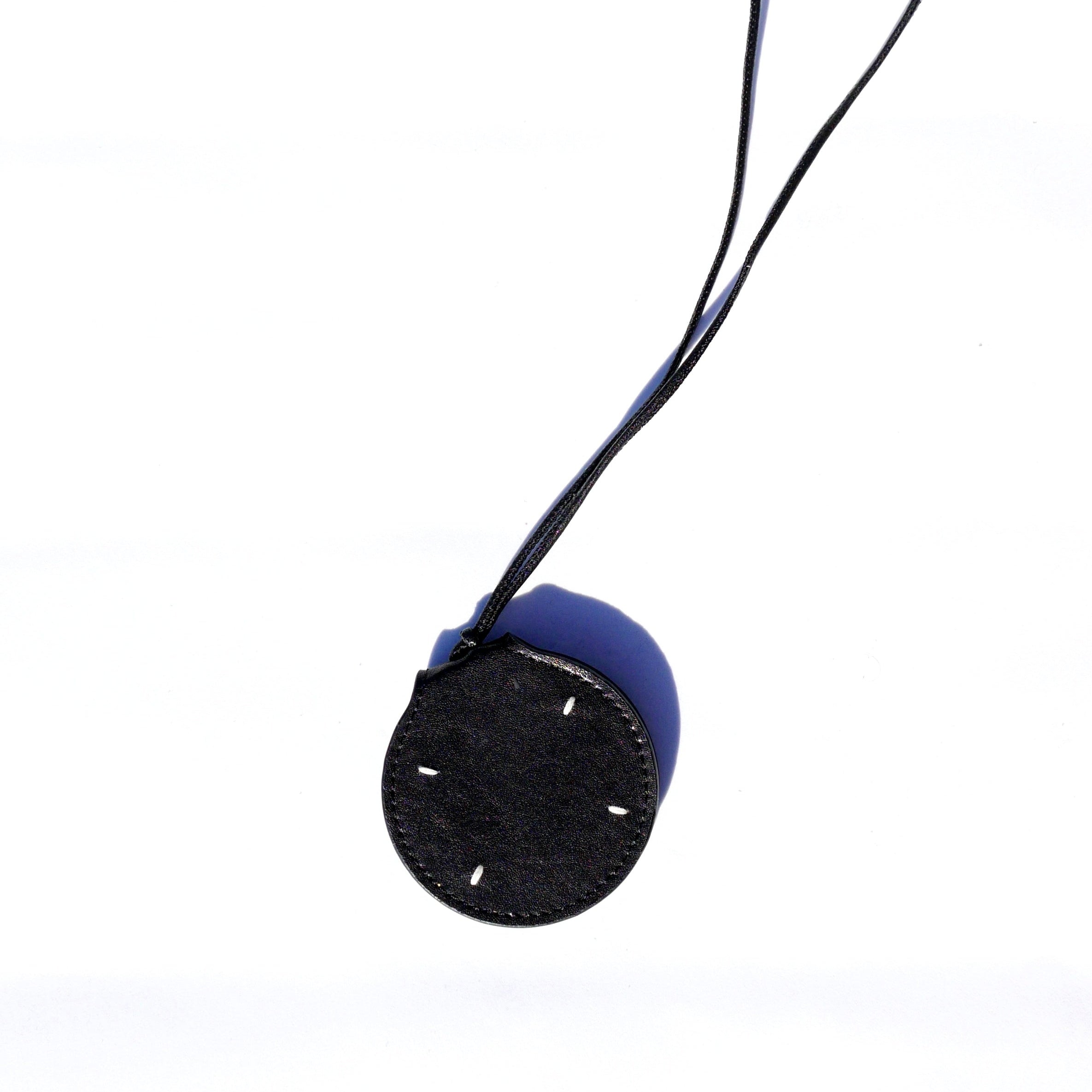 Colgante piel para gafas negro