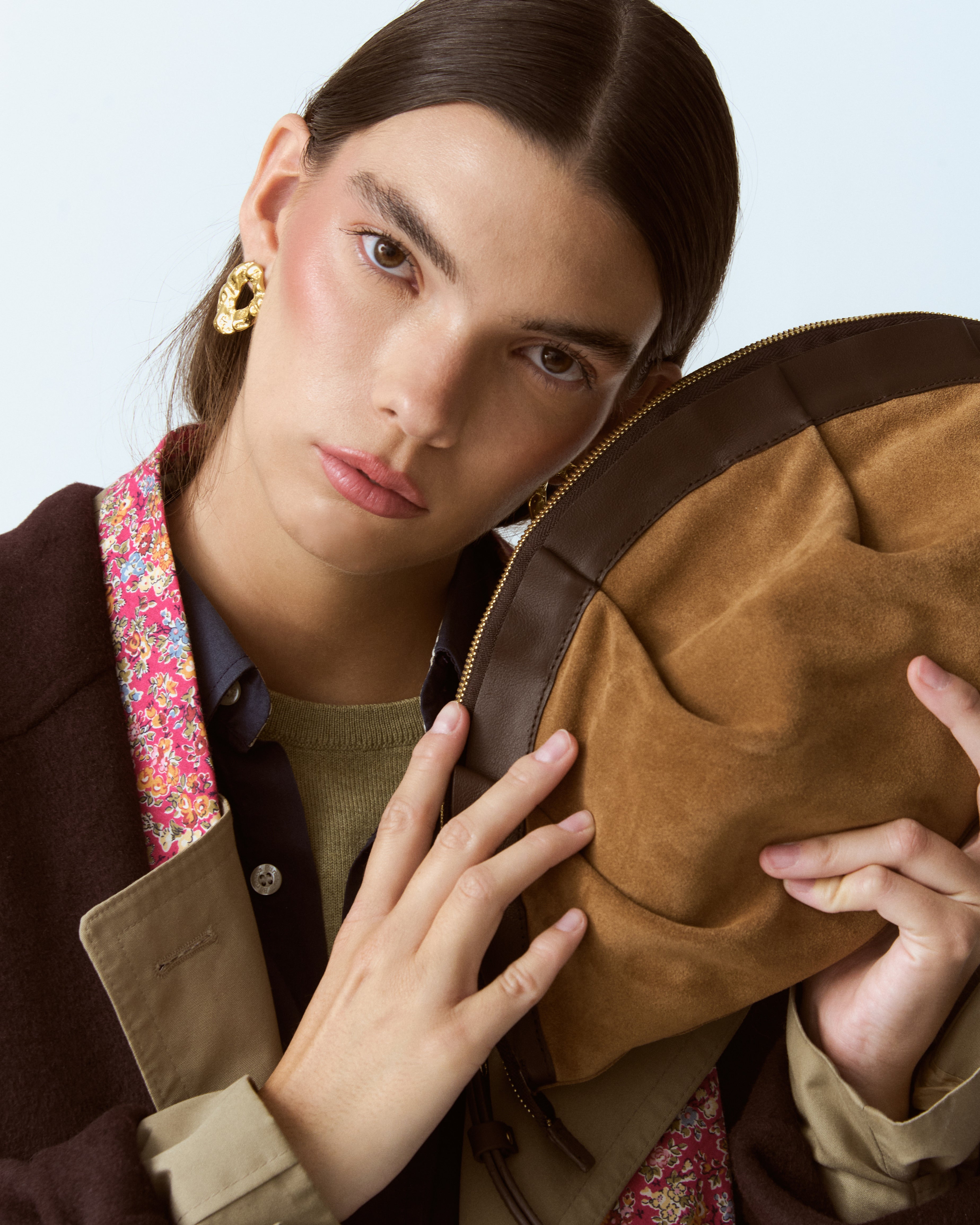 Bolso Gyoza Ante y Piel - Studio Collection