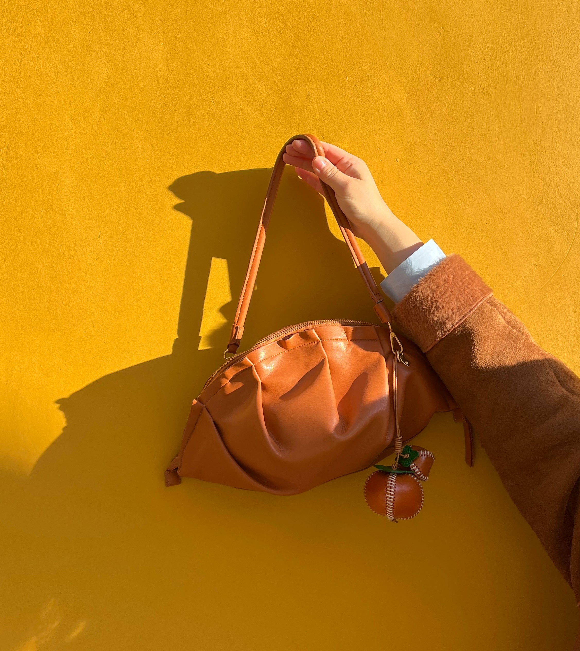 Bolso de Gyoza Grande Caramelo