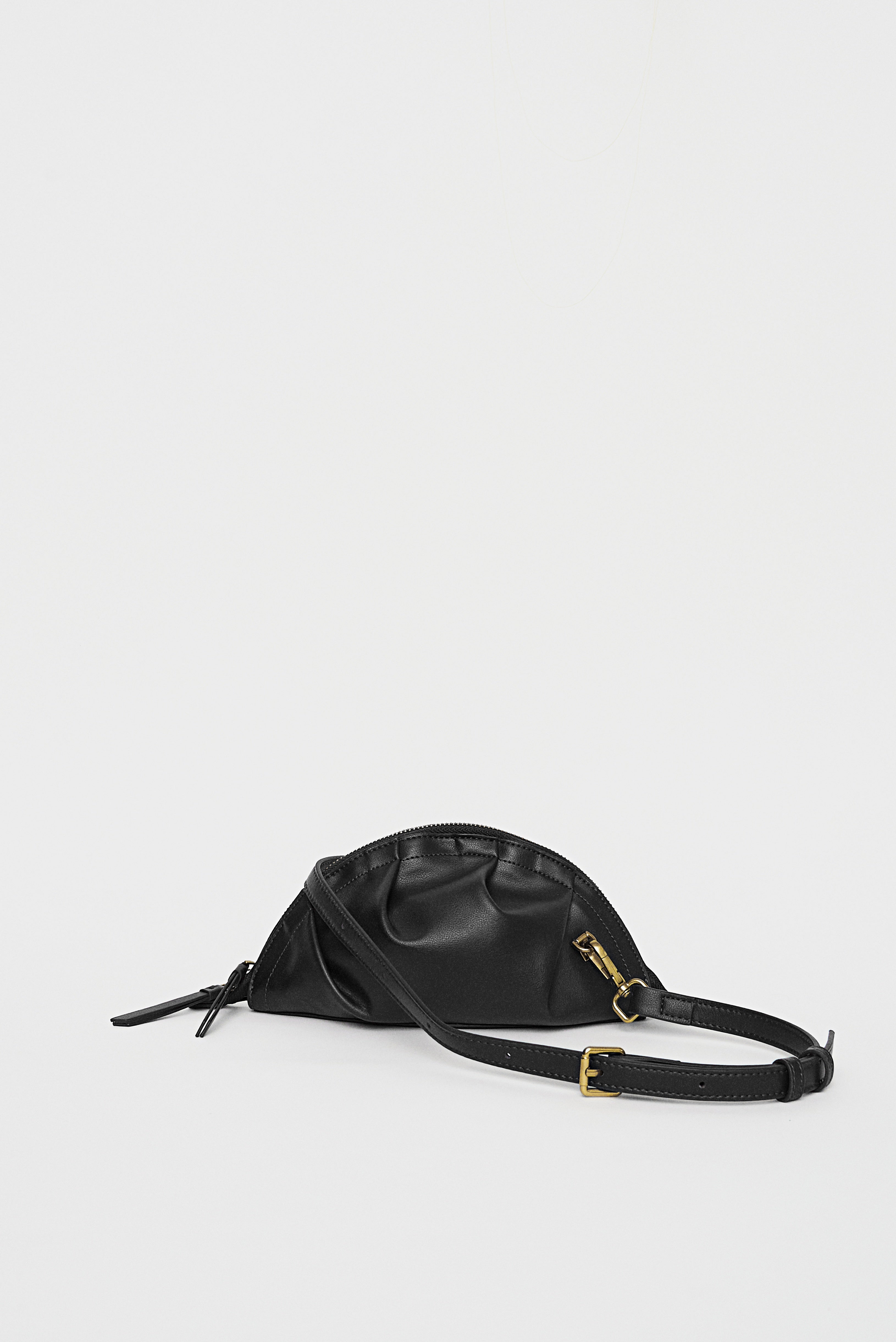Bolso de Gyoza Mini Negro