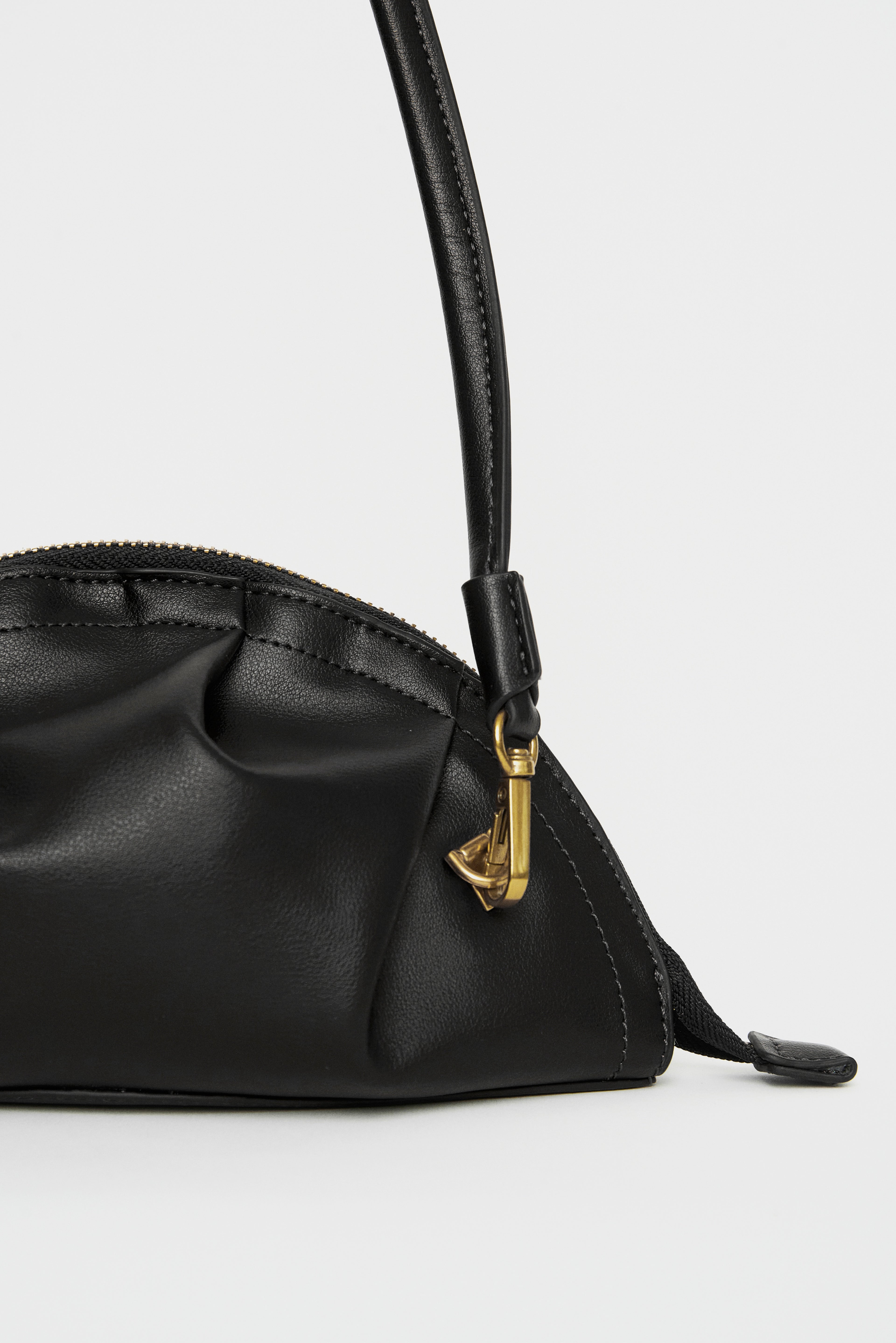 Bolso de Gyoza Mini Negro