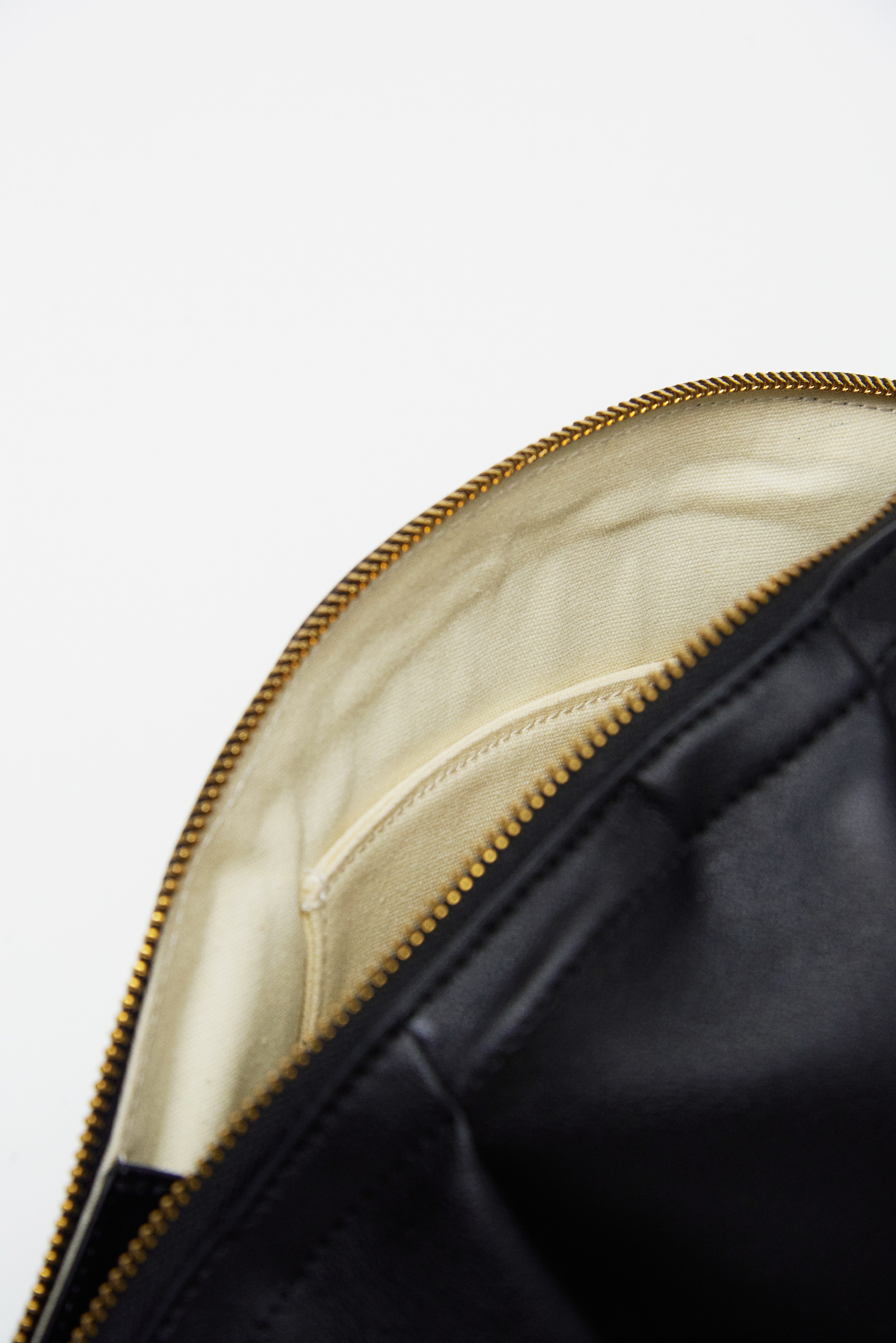 Bolso de Gyoza Grande Negro