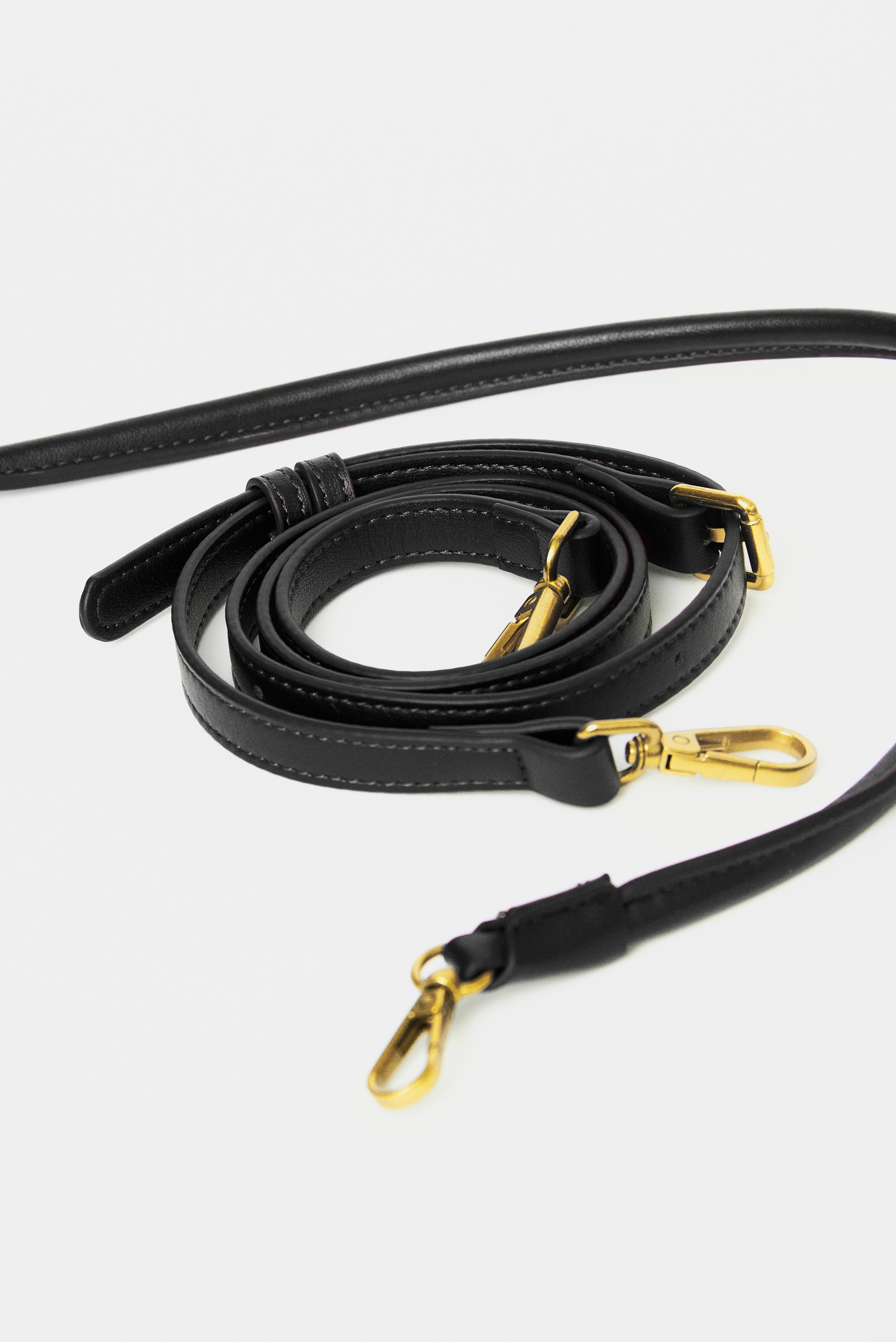 Bolso de Gyoza Grande Negro