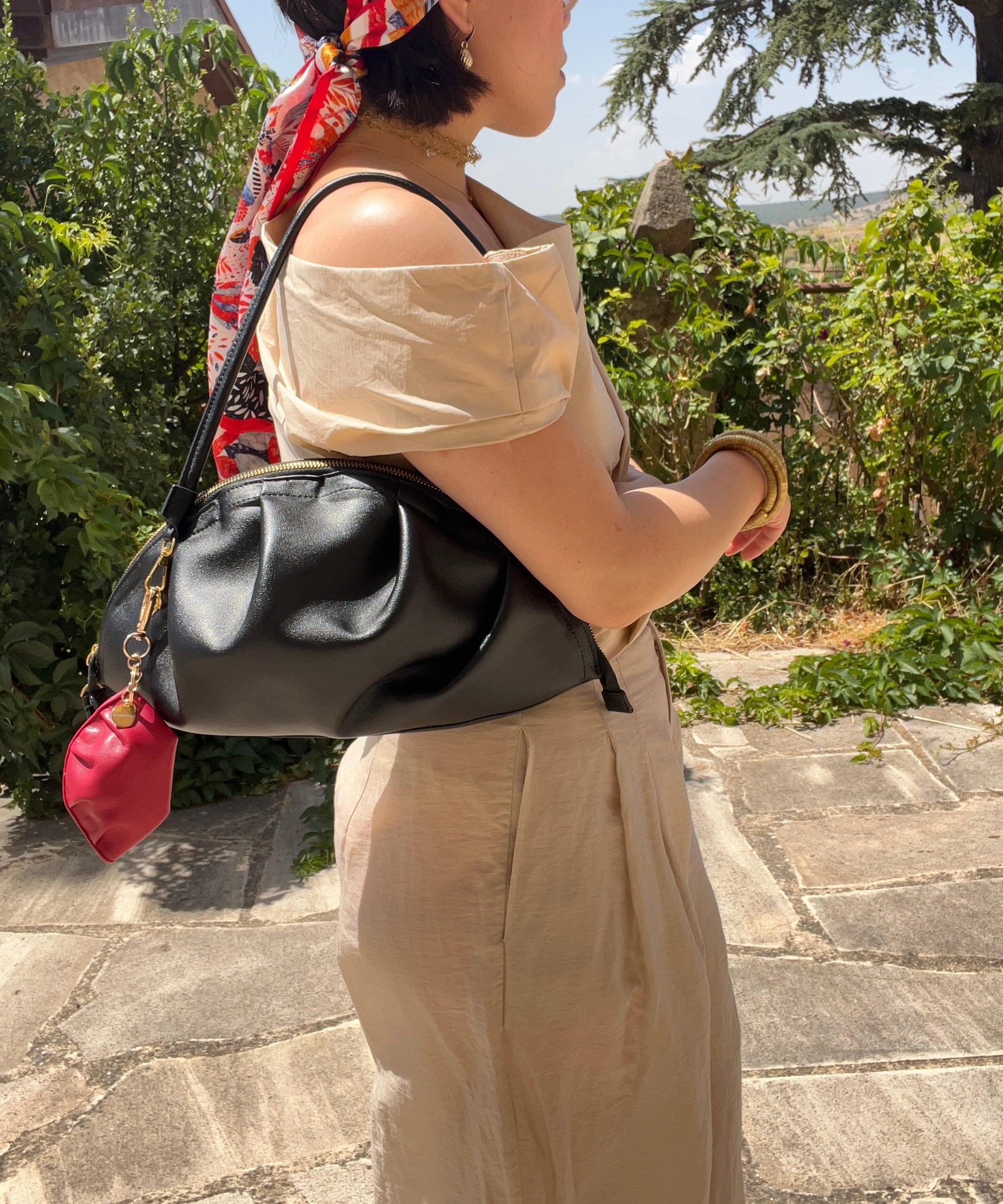 Bolso de Gyoza Grande Negro