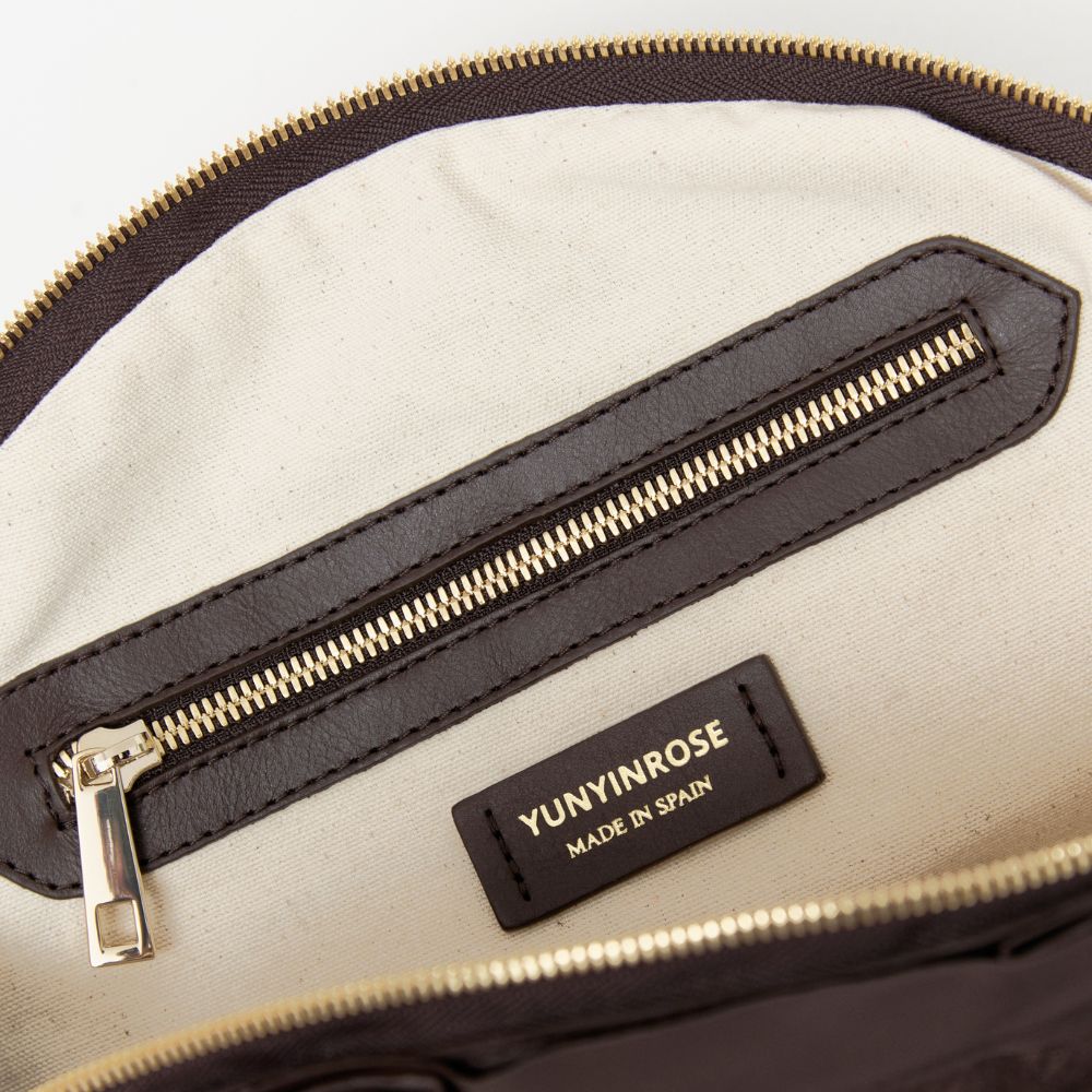 Bolso Gyoza Ante y Piel Cacao