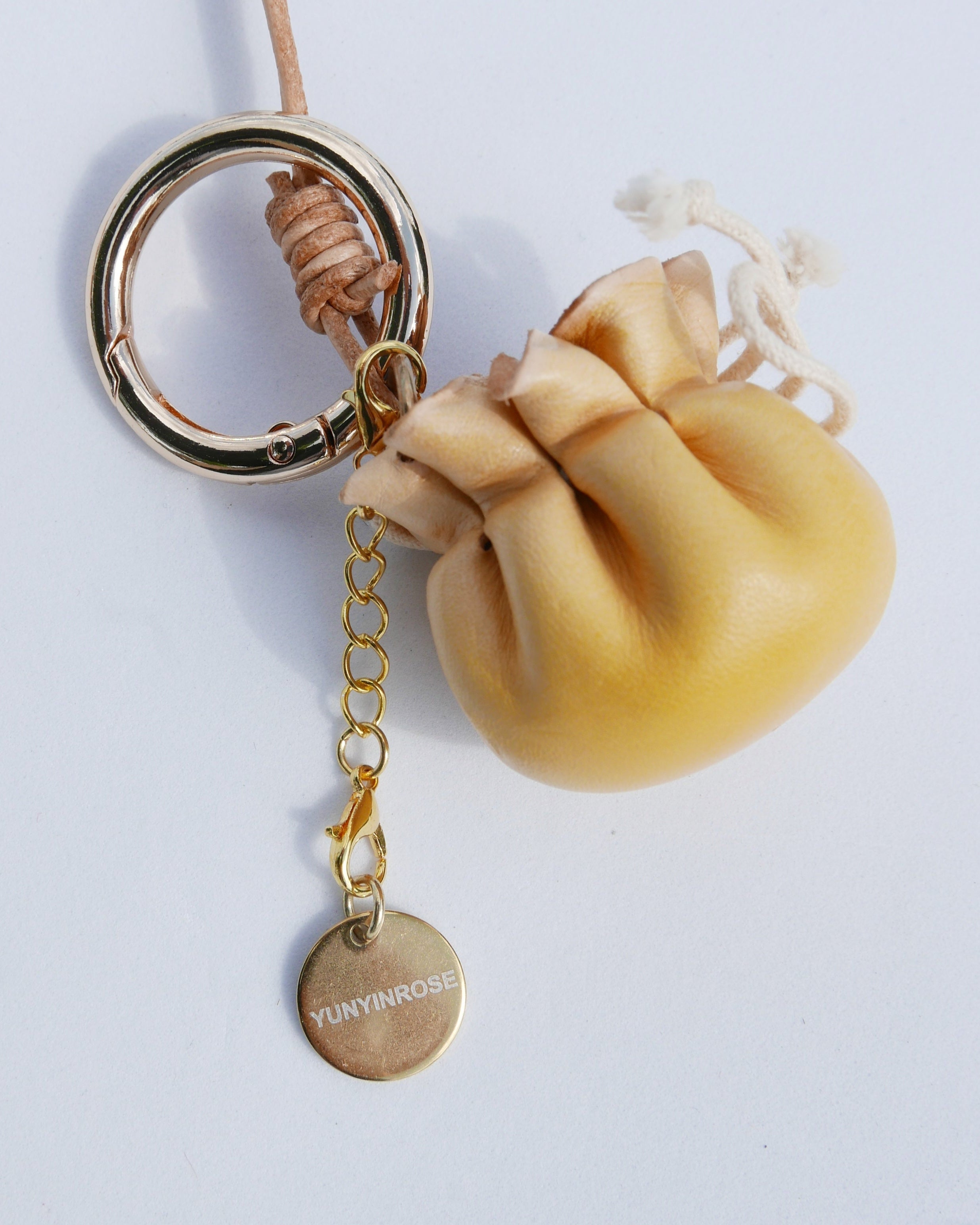 Charm de piel DimSum Amarillo