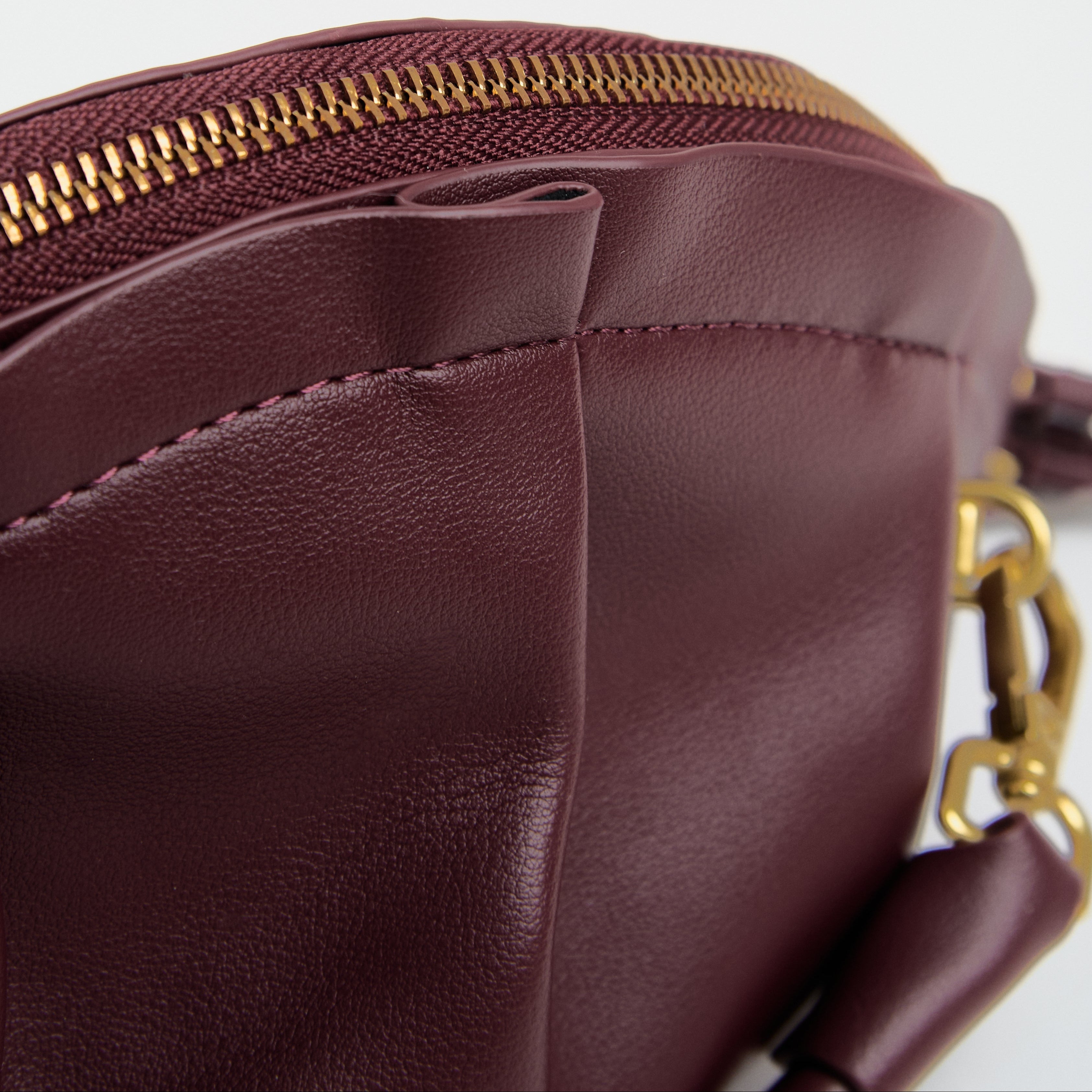 Nuevo Bolso de Gyoza Grande Burdeos