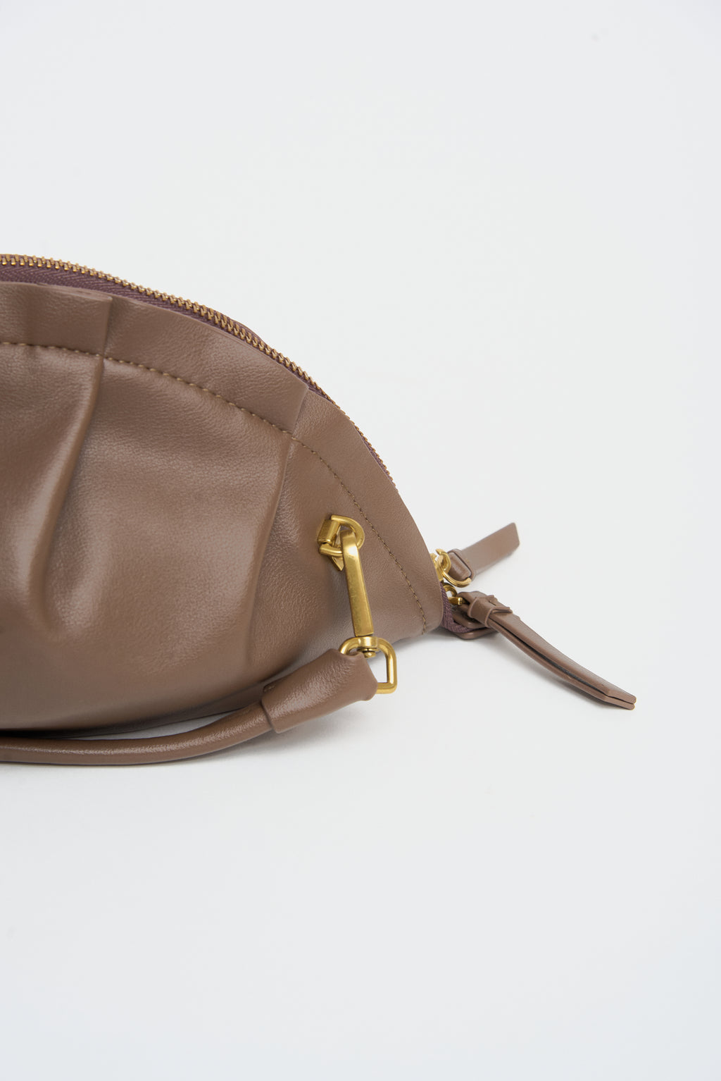 Bolso Gyoza Mediano Topo