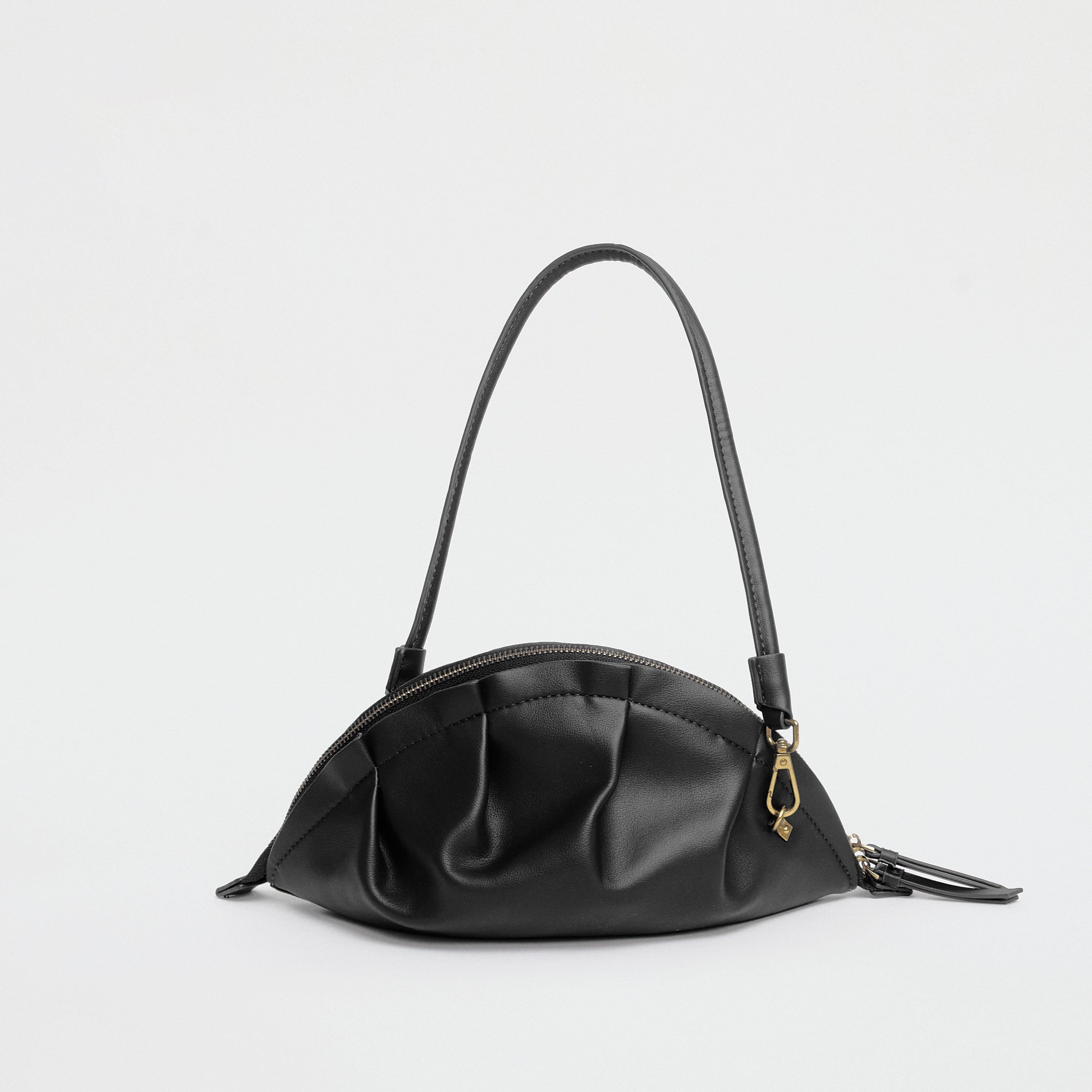 Bolso Gyoza Mediano Negro