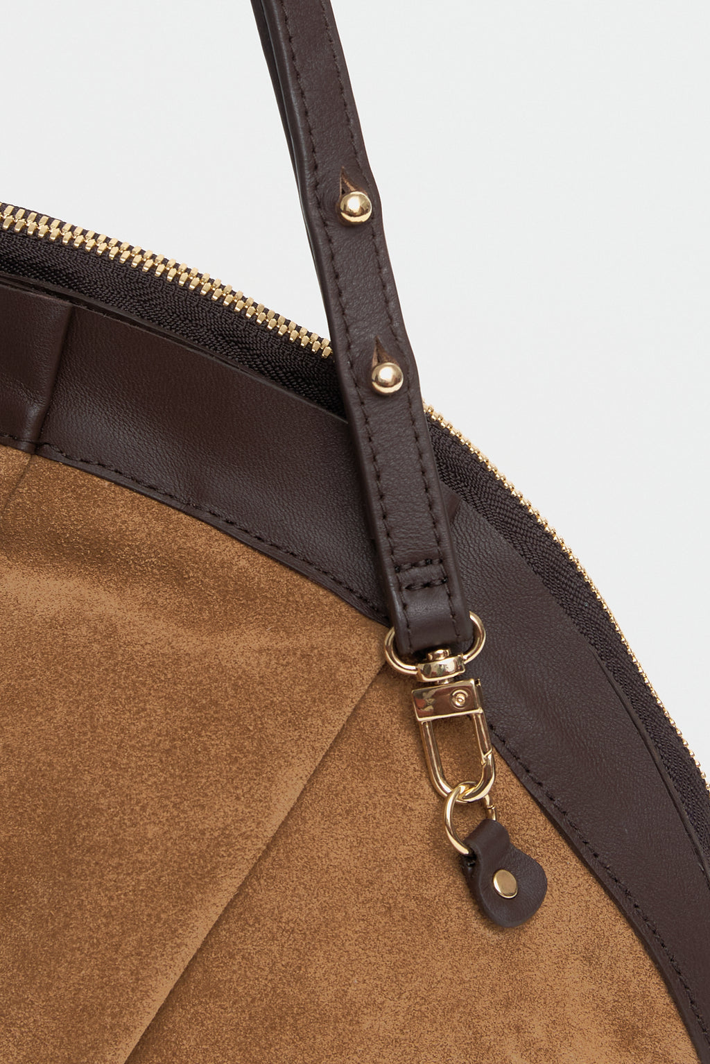 Bolso Gyoza Ante y Piel - Studio Collection