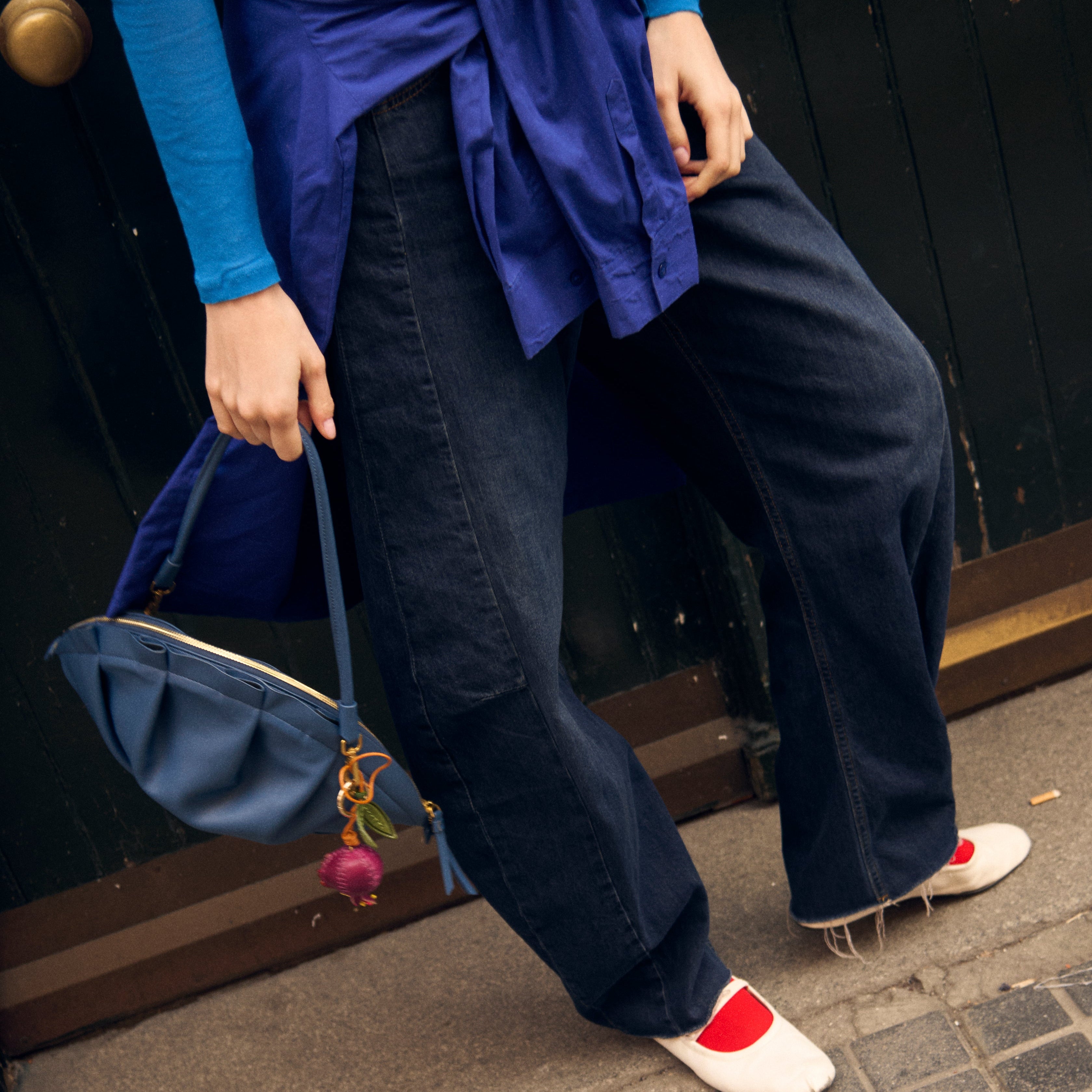 Bolso Gyoza Grande Azul Zafiro