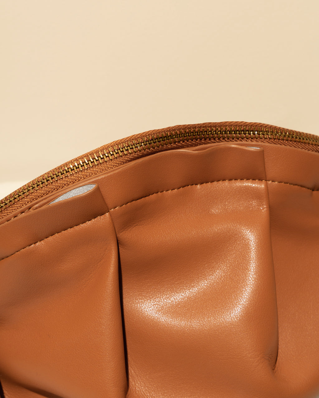 Bolso de Gyoza Grande Caramelo