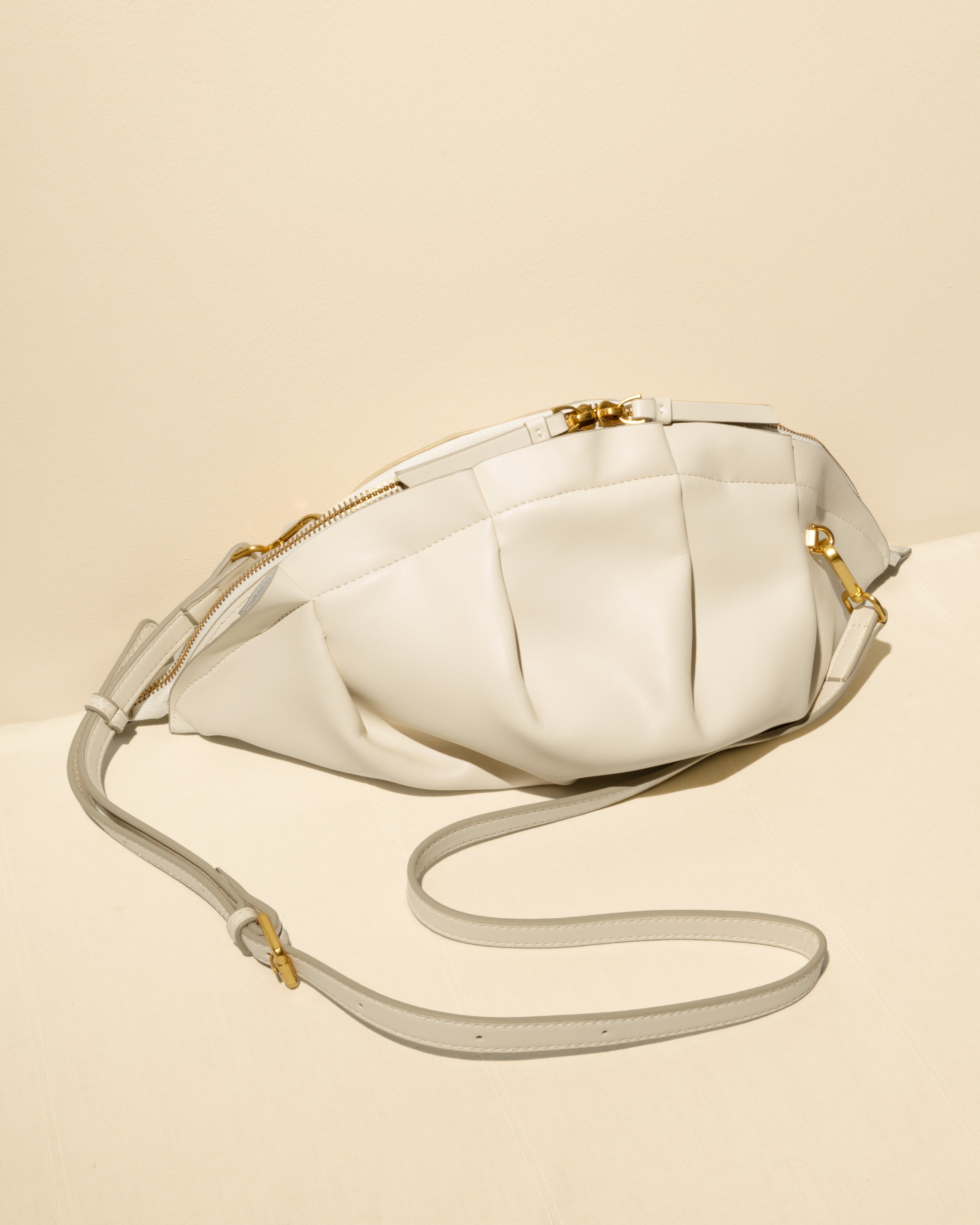 Bolso de Gyoza Grande Marfil