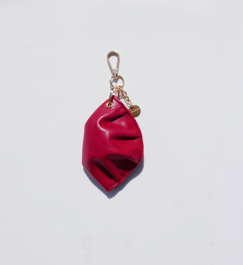 Llavero de gyoza de piel de vacuno rojo