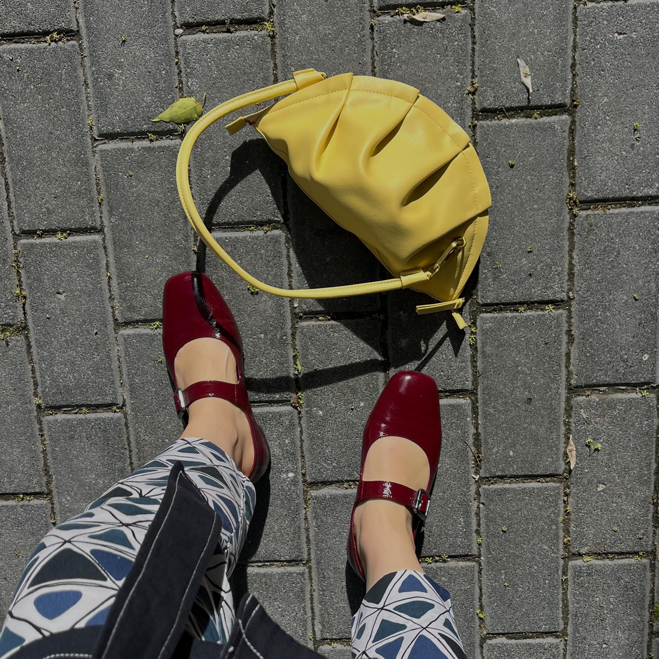 Bolso Gyoza Mediano  Amarillo Mantequilla